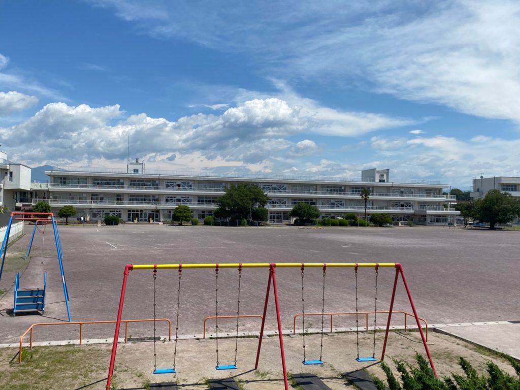 伊勢崎市赤堀小学校