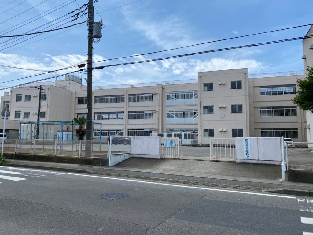 伊勢崎市広瀬小学校